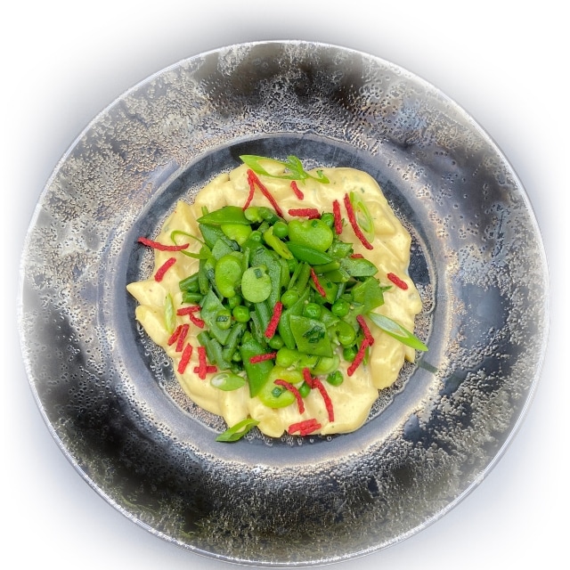 Gnocchis de racine de persil, velouté de champignons et macédoine verdurette